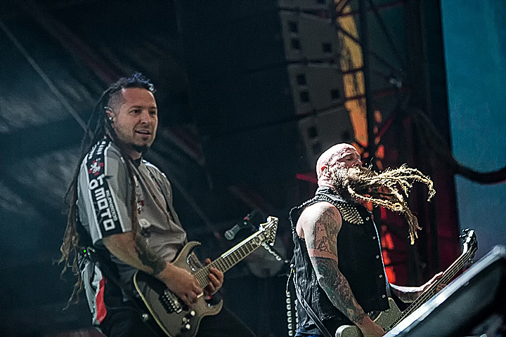 Five Finger Death Punch @ Rock Im Revier 2015, foto 51, foto's door Edwin Houdevelt - FrontView Magazine