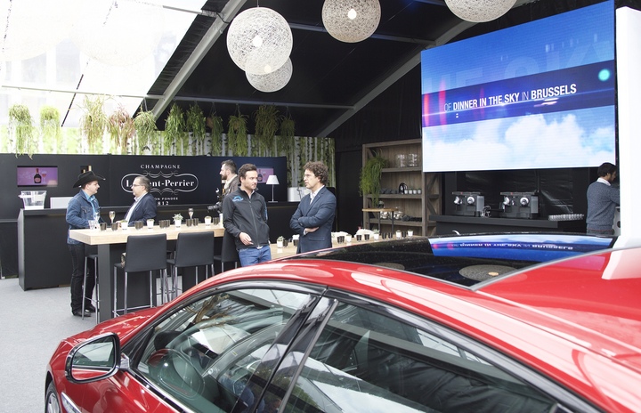 BV Dinner in The Sky @ Brussel, picture 41, photographed by Bart Baevegems - FrontView Magazine