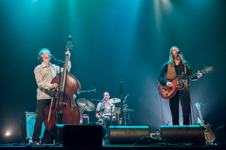 The Wood Brothers @ De Roma Borgerhout, picture 5, photographed by Guy Danneels - FrontView Magazine