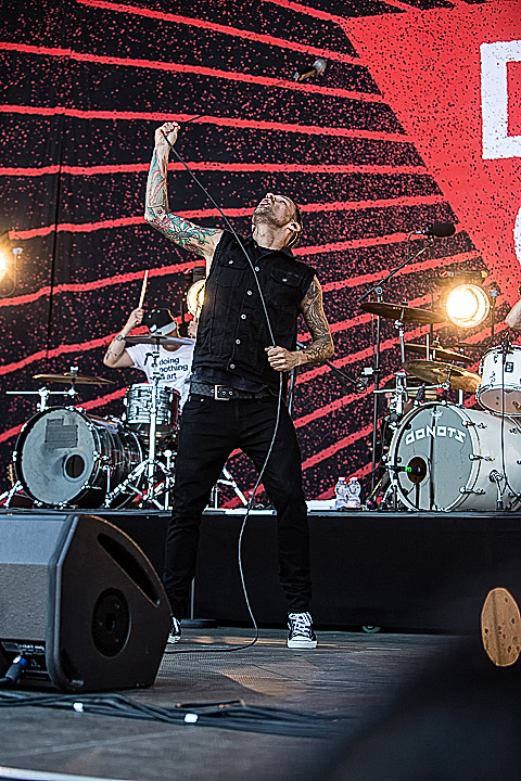 Donots @ Rock Am Ring 2015, foto 24, foto's door Edwin Houdevelt - FrontView Magazine