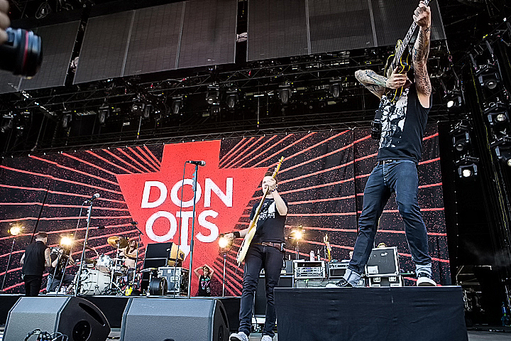 Donots @ Rock Am Ring 2015, foto 37, foto's door Edwin Houdevelt - FrontView Magazine