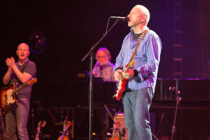 Mark Knopfler @ Sportpaleis, picture 4, photographed by Stef Dierckx - FrontView Magazine