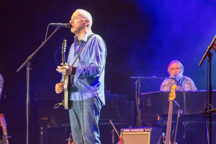 Mark Knopfler @ Sportpaleis, picture 15, photographed by Stef Dierckx - FrontView Magazine