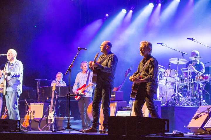 Mark Knopfler @ Sportpaleis, picture 16, photographed by Stef Dierckx - FrontView Magazine