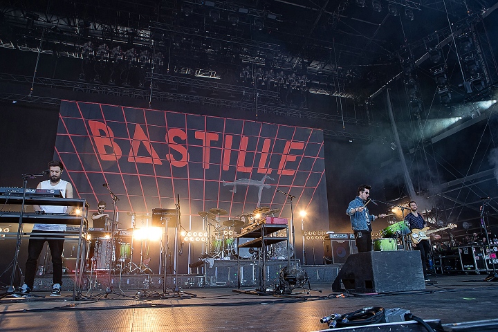 Bastille @ Rock Am Ring 2015, foto 18, foto's door Edwin Houdevelt - FrontView Magazine