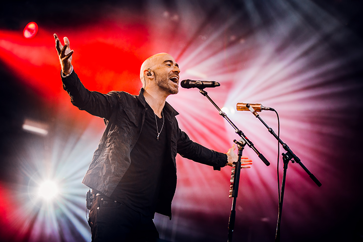 Ed Kowalczyk @ Retropop 2015, picture 1, photographed by Elke Briers - FrontView Magazine