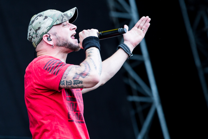 All That Remains @ NOVA ROCK 2015, foto 1, foto's door Dorien Goetschalckx - FrontView Magazine