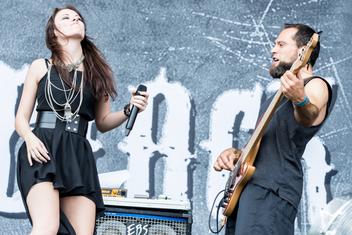 Beyond The Black @ NOVA ROCK 2015, foto 4, foto's door Dorien Goetschalckx - FrontView Magazine