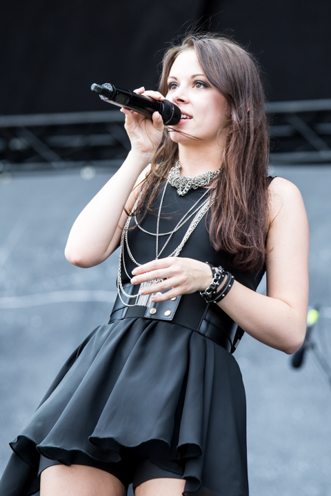 Beyond The Black @ NOVA ROCK 2015, foto 10, foto's door Dorien Goetschalckx - FrontView Magazine