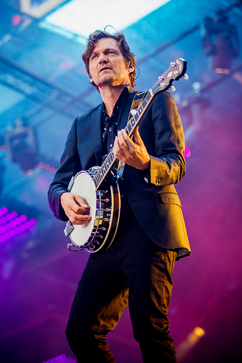 Guus Meeuwis - Groots met een zachte G @ Philips Stadion Eindhoven, foto 17, foto's door Elke Briers - FrontView Magazine