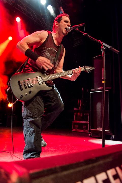 Life of Agony @ Effenaar, foto 2, foto's door Erwin Evrard - FrontView Magazine