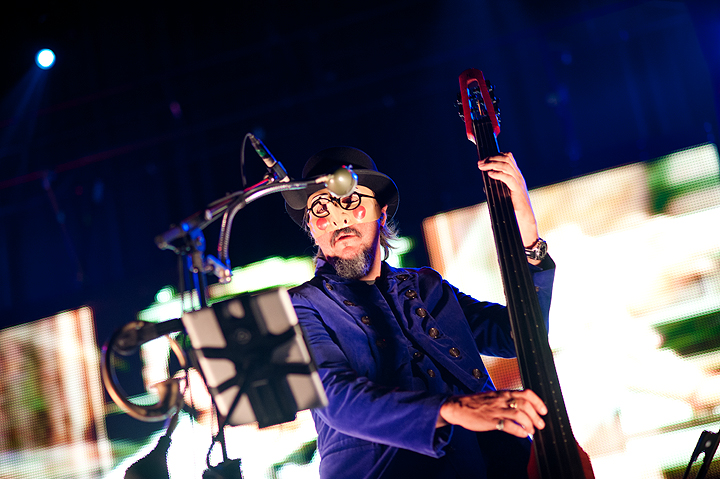 Primus @ AB, foto 2, foto's door Magali Decamps - FrontView Magazine