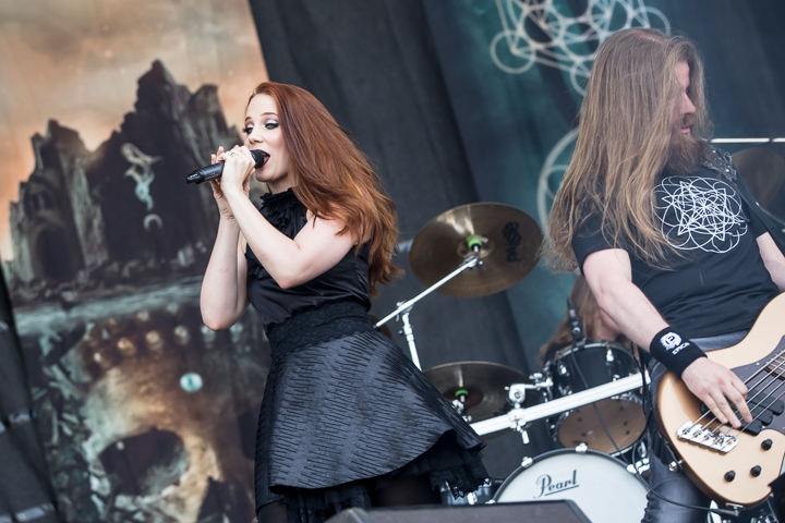 Epica @ NOVA ROCK 2015, foto 1, foto's door Dorien Goetschalckx - FrontView Magazine