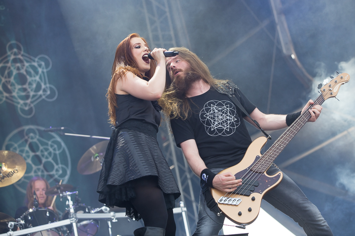 Epica @ NOVA ROCK 2015, foto 11, foto's door Dorien Goetschalckx - FrontView Magazine