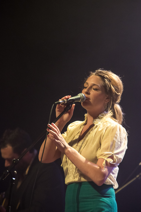 Benefiet voor Nepal @ De Roma, picture 15, photographed by Walter Grimm - FrontView Magazine