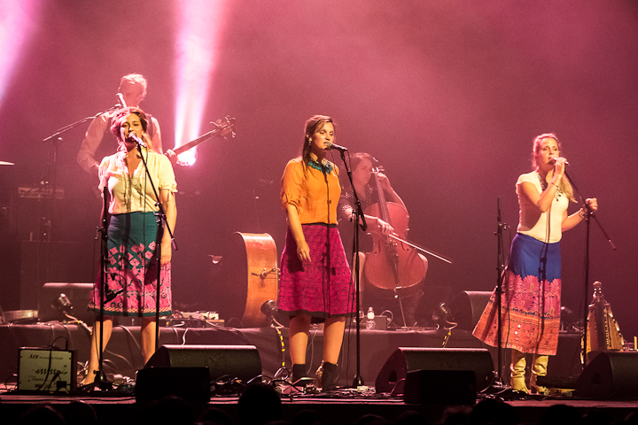 Benefiet voor Nepal @ De Roma, picture 16, photographed by Walter Grimm - FrontView Magazine