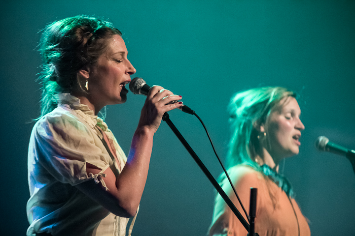 Benefiet voor Nepal @ De Roma, picture 20, photographed by Walter Grimm - FrontView Magazine