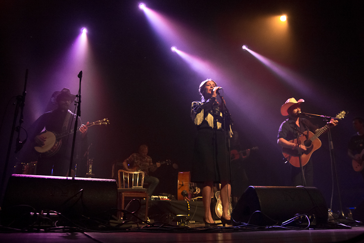 Benefiet voor Nepal @ De Roma, picture 25, photographed by Walter Grimm - FrontView Magazine