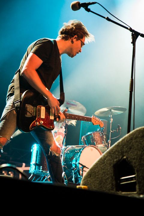 Metz @ Best Kept Secret Festival 2015 - Dag 1, picture 6, photographed by Tom Stessens - FrontView Magazine