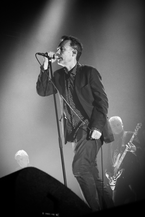 The Jesus and Mary Chain @ Best Kept Secret Festival 2015 - Dag 1, picture 10, photographed by Tom Stessens - FrontView Magazine
