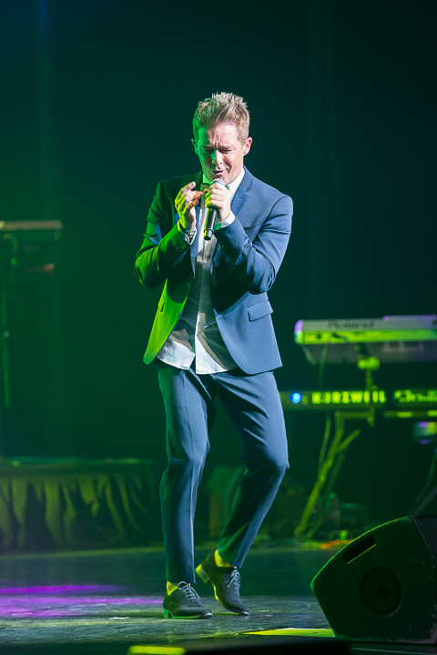 Dubbelconcert Will Tura & Christoff @ Casino Kursaal Oostende, picture 2, photographed by Guy Danneels - FrontView Magazine