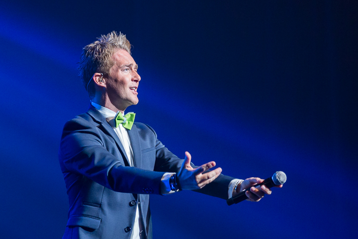 Dubbelconcert Will Tura & Christoff @ Casino Kursaal Oostende, picture 22, photographed by Guy Danneels - FrontView Magazine