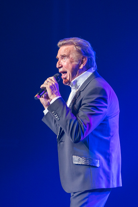 Dubbelconcert Will Tura & Christoff @ Casino Kursaal Oostende, picture 85, photographed by Guy Danneels - FrontView Magazine