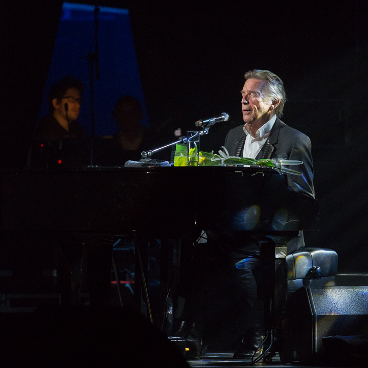 Dubbelconcert Will Tura & Christoff @ Casino Kursaal Oostende, picture 109, photographed by Guy Danneels - FrontView Magazine