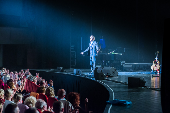 Dubbelconcert Will Tura & Christoff @ Casino Kursaal Oostende, picture 114, photographed by Guy Danneels - FrontView Magazine