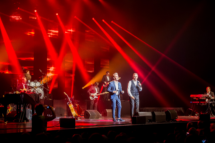 Dubbelconcert Will Tura & Christoff @ Casino Kursaal Oostende, picture 122, photographed by Guy Danneels - FrontView Magazine