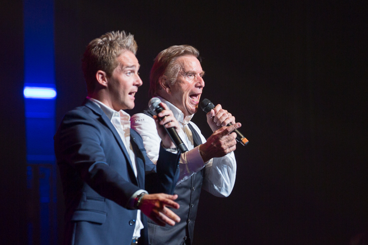 Dubbelconcert Will Tura & Christoff @ Casino Kursaal Oostende, picture 128, photographed by Guy Danneels - FrontView Magazine