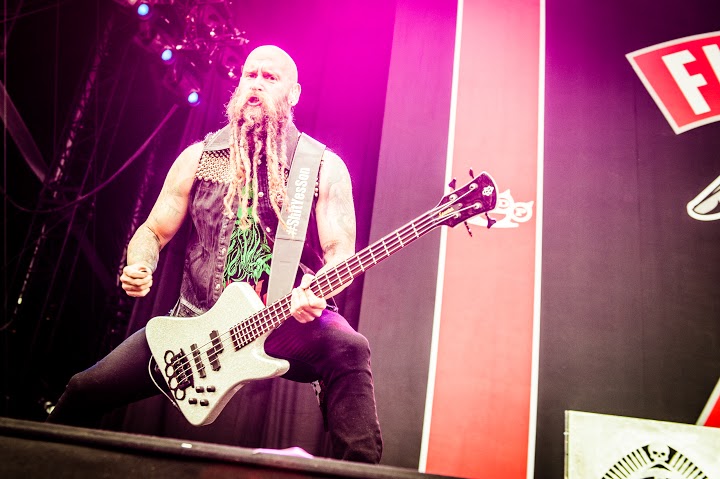 Graspop Zaterdag, picture 25, photographed by Graspop Fotografenteam - FrontView Magazine