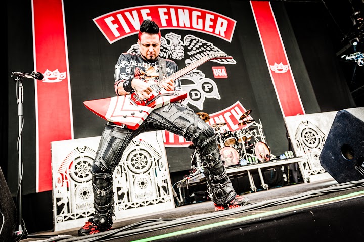 Graspop Zaterdag, picture 27, photographed by Graspop Fotografenteam - FrontView Magazine