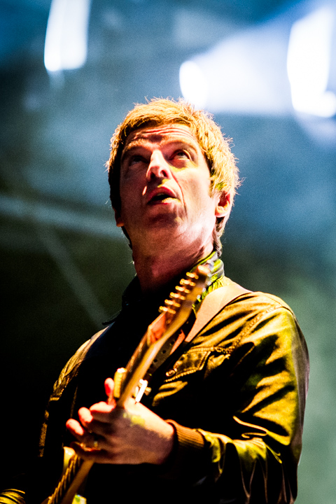 Noel Gallagher's High Flying Birds @ Best Kept Secret Festival 2015 - Dag 2, picture 9, photographed by Tom Stessens - FrontView Magazine