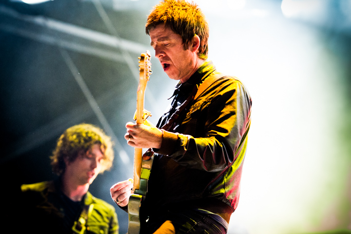 Noel Gallagher's High Flying Birds @ Best Kept Secret Festival 2015 - Dag 2, picture 15, photographed by Tom Stessens - FrontView Magazine