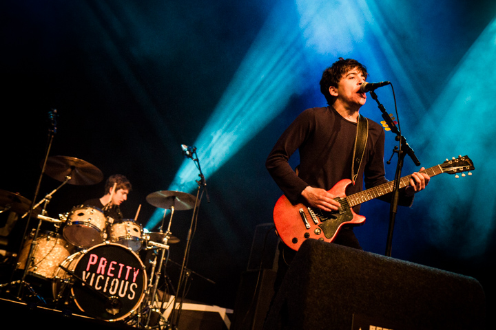 Pretty Vicious @ Best Kept Secret Festival 2015 - Dag 3, foto 1, foto's door Tom Stessens - FrontView Magazine