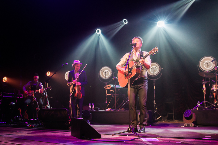 Bart Peeters - Benefietconcert @ De Roma Borgerhout, picture 11, photographed by Guy Danneels - FrontView Magazine