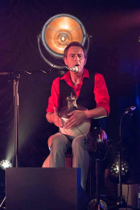 Bart Peeters - Benefietconcert @ De Roma Borgerhout, picture 50, photographed by Guy Danneels - FrontView Magazine