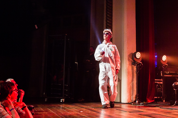 Bart Peeters - Benefietconcert @ De Roma Borgerhout, picture 63, photographed by Guy Danneels - FrontView Magazine