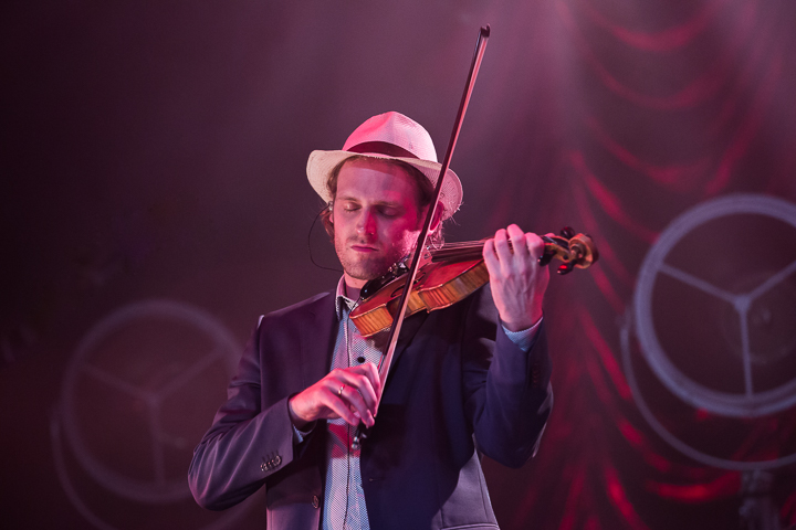 Bart Peeters - Benefietconcert @ De Roma Borgerhout, picture 74, photographed by Guy Danneels - FrontView Magazine