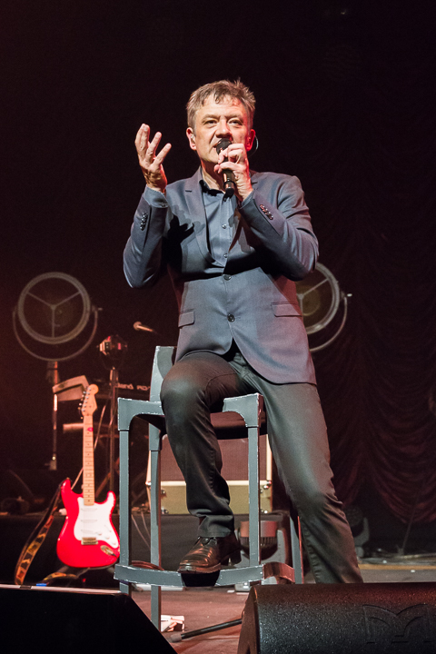 Bart Peeters - Benefietconcert @ De Roma Borgerhout, picture 76, photographed by Guy Danneels - FrontView Magazine