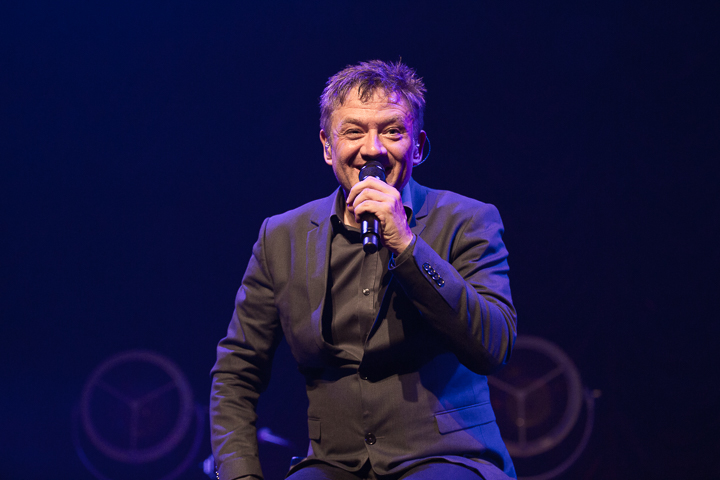 Bart Peeters - Benefietconcert @ De Roma Borgerhout, picture 77, photographed by Guy Danneels - FrontView Magazine