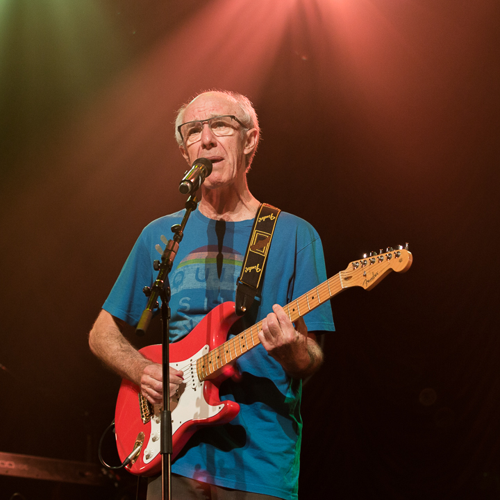 Bart Peeters - Benefietconcert @ De Roma Borgerhout, picture 92, photographed by Guy Danneels - FrontView Magazine