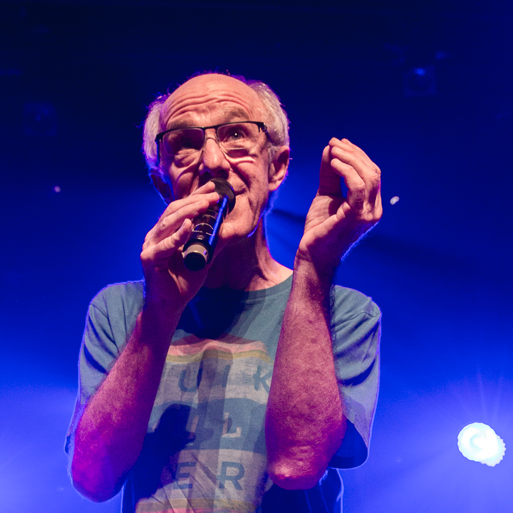 Bart Peeters - Benefietconcert @ De Roma Borgerhout, picture 107, photographed by Guy Danneels - FrontView Magazine