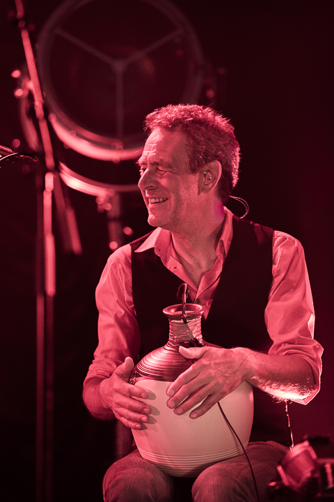 Bart Peeters - Benefietconcert @ De Roma Borgerhout, picture 118, photographed by Guy Danneels - FrontView Magazine