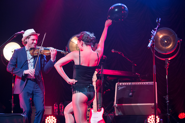 Bart Peeters - Benefietconcert @ De Roma Borgerhout, picture 139, photographed by Guy Danneels - FrontView Magazine