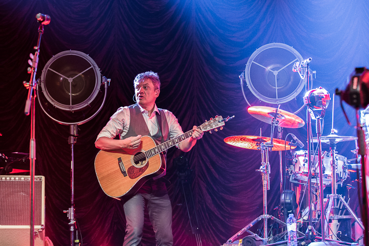 Bart Peeters - Benefietconcert @ De Roma Borgerhout, picture 159, photographed by Guy Danneels - FrontView Magazine