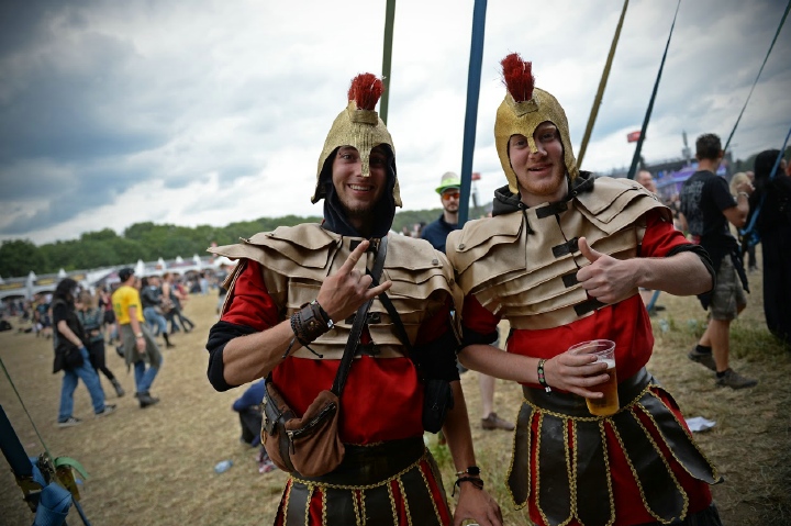 Sfeer en publiek @ Graspop 2015, picture 22, photographed by Graspop Fotografenteam - FrontView Magazine