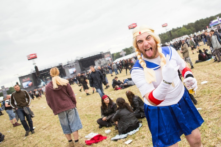 Sfeer en publiek @ Graspop 2015, picture 30, photographed by Graspop Fotografenteam - FrontView Magazine