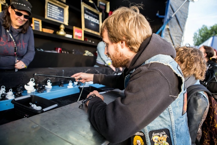 Sfeer en publiek @ Graspop 2015, picture 32, photographed by Graspop Fotografenteam - FrontView Magazine